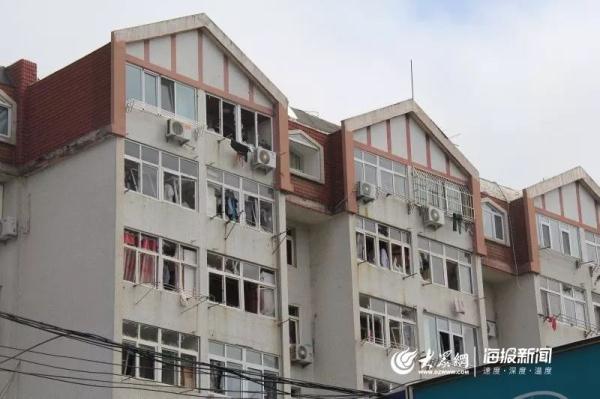 突發(fā)！青島一居民樓發(fā)生爆燃！已造1人死亡，7人受傷！3公里外有震感…